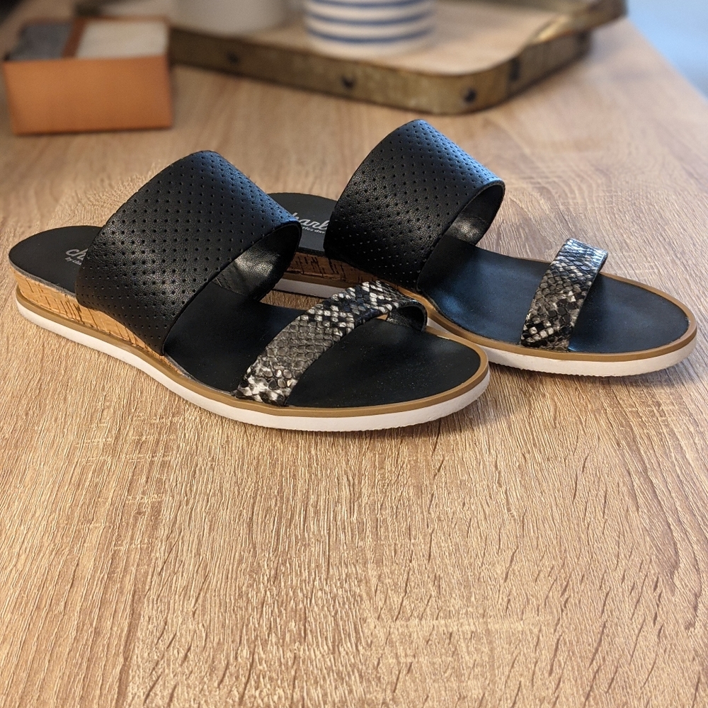 2/$10 Charles by Charles David Black/Snake Sandals - Picture 2 of 5